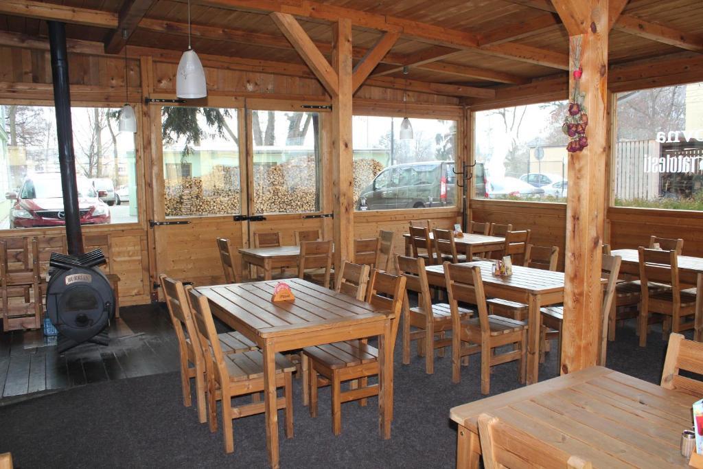 Zelena Ratolest Hotel Чешка Будьовица Екстериор снимка