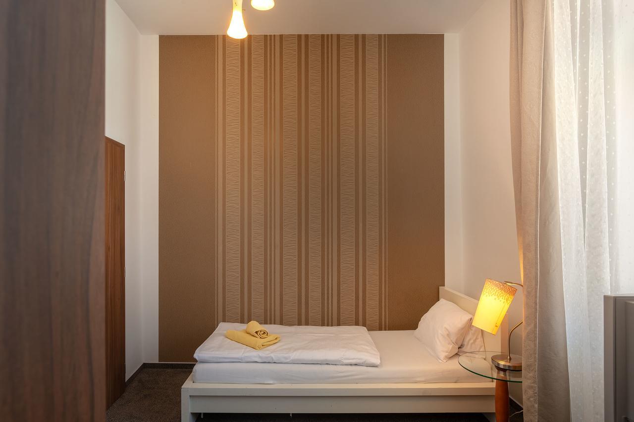 Zelena Ratolest Hotel Чешка Будьовица Екстериор снимка