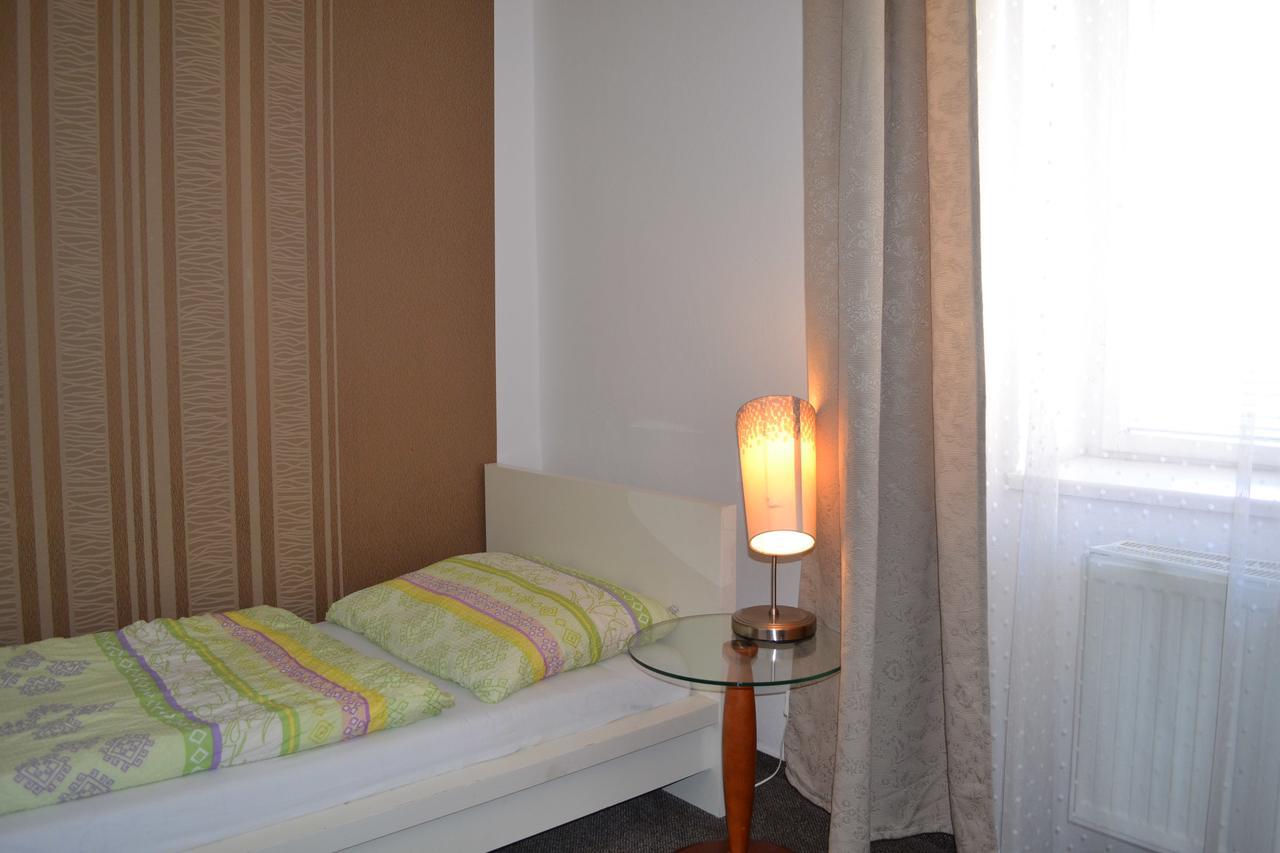 Zelena Ratolest Hotel Чешка Будьовица Екстериор снимка